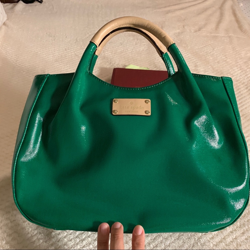 Kate Spade Treesh Fulton Street Pine.